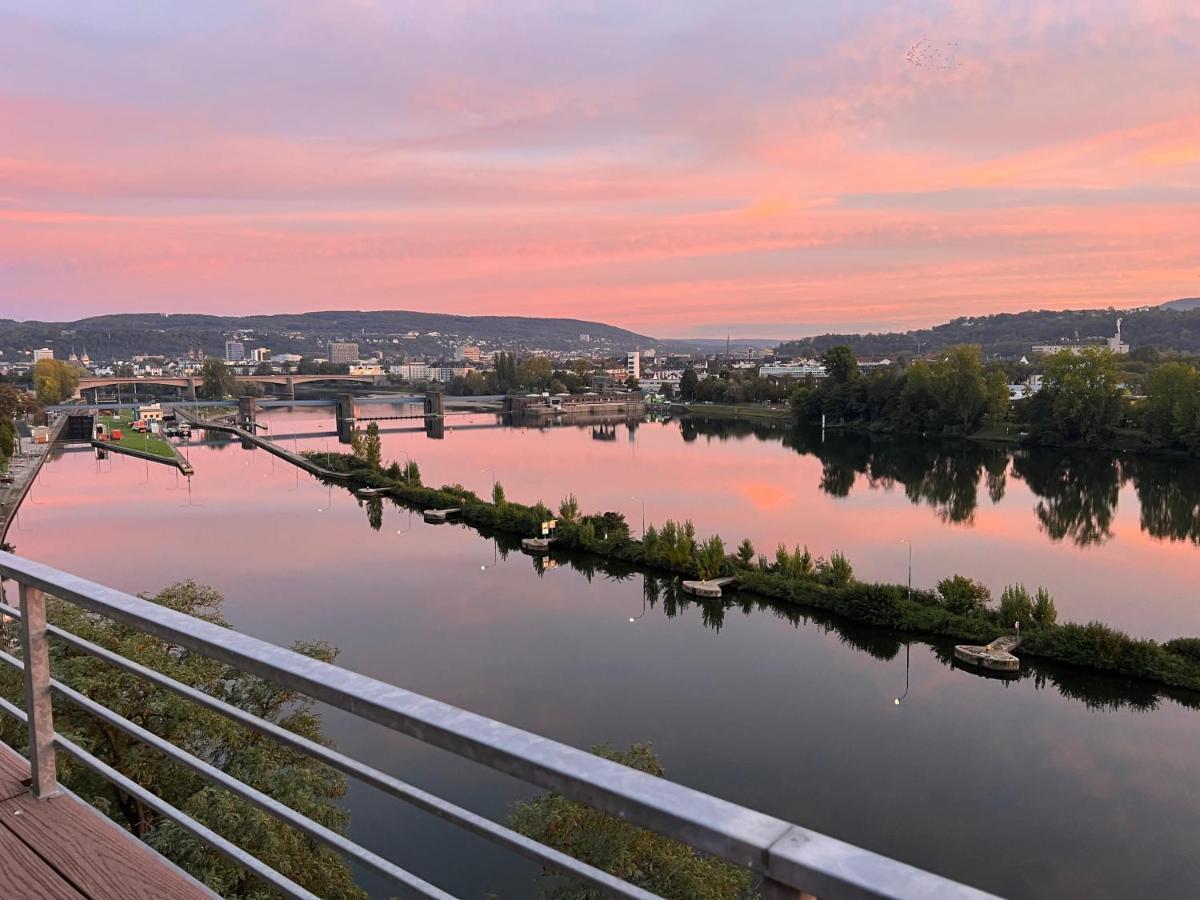 Penthouse Wohnung Mit Schoenem Moselblick In Metternich Coblenza Exterior foto