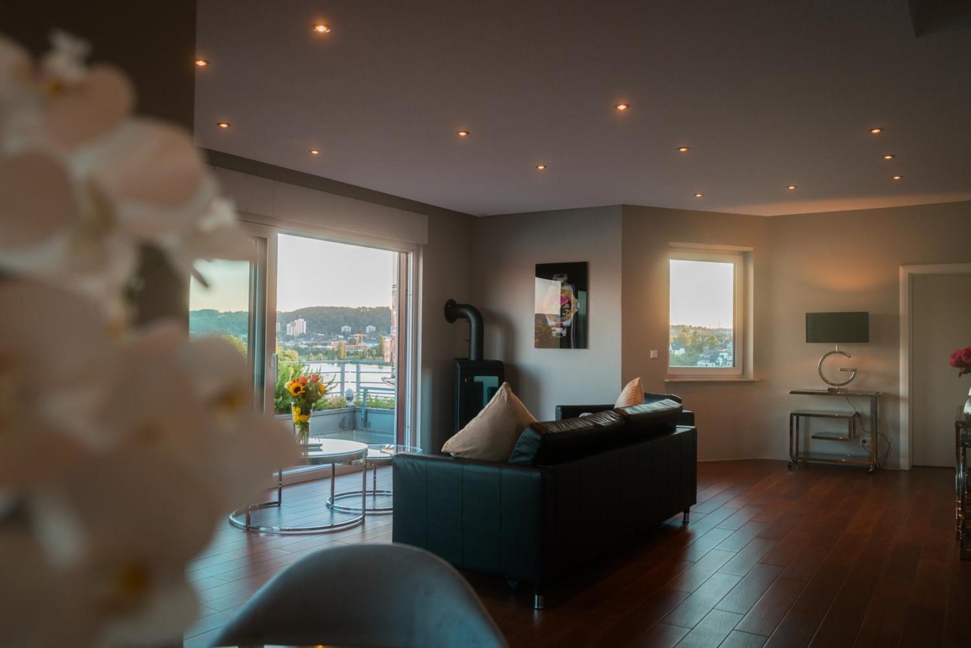 Penthouse Wohnung Mit Schoenem Moselblick In Metternich Coblenza Exterior foto