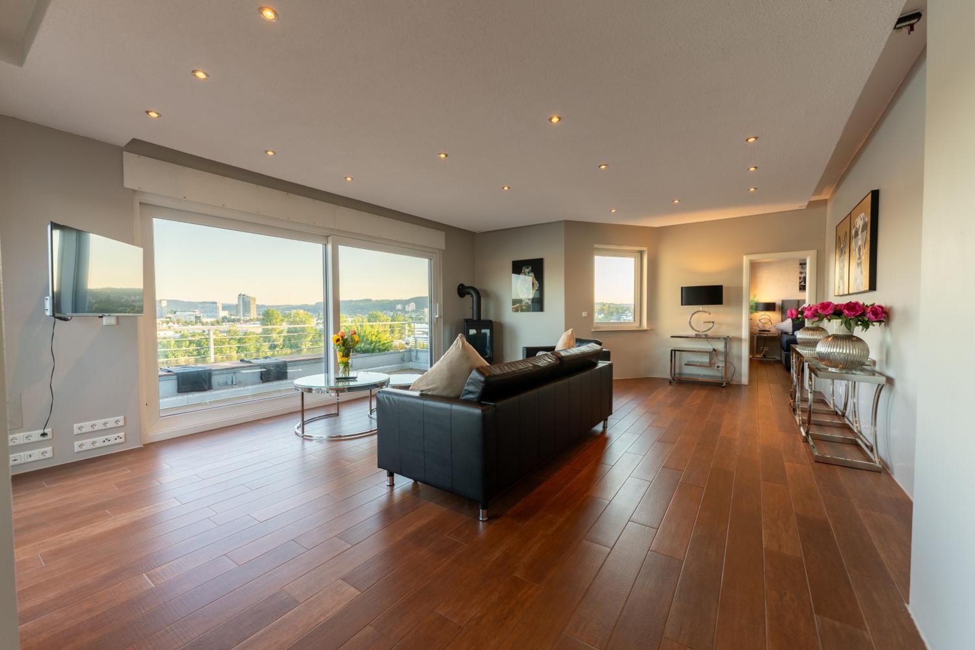 Penthouse Wohnung Mit Schoenem Moselblick In Metternich Coblenza Exterior foto