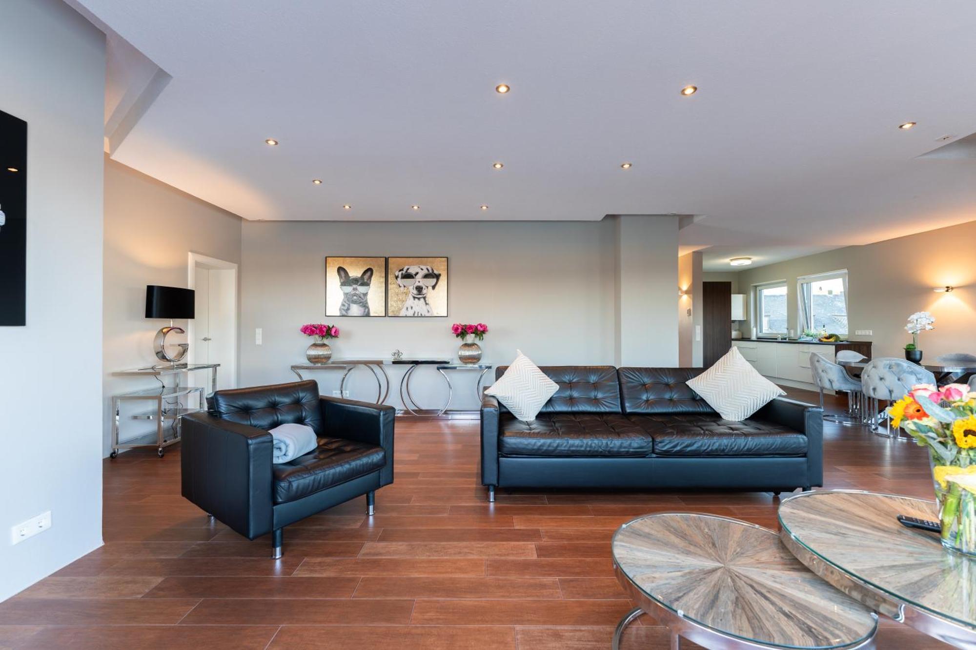 Penthouse Wohnung Mit Schoenem Moselblick In Metternich Coblenza Exterior foto