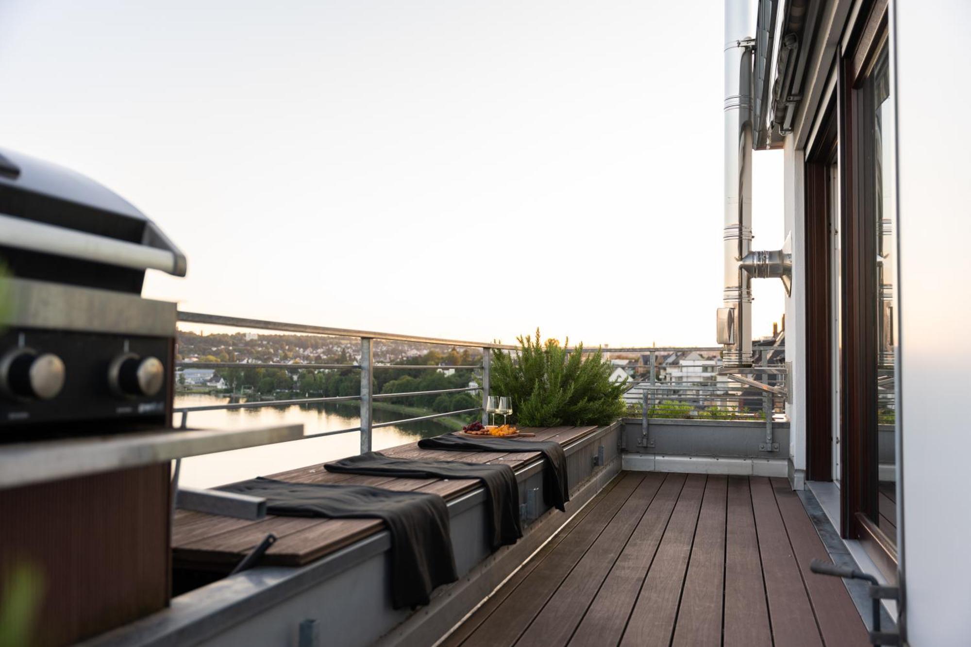 Penthouse Wohnung Mit Schoenem Moselblick In Metternich Coblenza Exterior foto